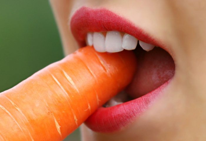 Raw carrots can lower inflammation, reduce estrogen, combat bacterial growth, and promote weight loss as discovered by Dr. Ray Peat. Carrots can also lead to better skin, improved digestion, and better overall health, especially hormonal health. Carrots reduce stress hormones, lowering cortisol and increasing progesterone.